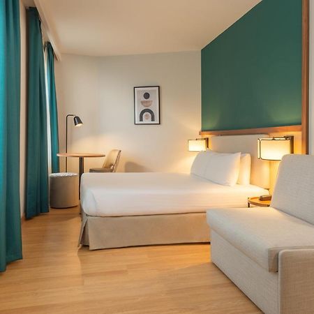 Hotel Elche Centro , Affiliated By Melia Екстериор снимка