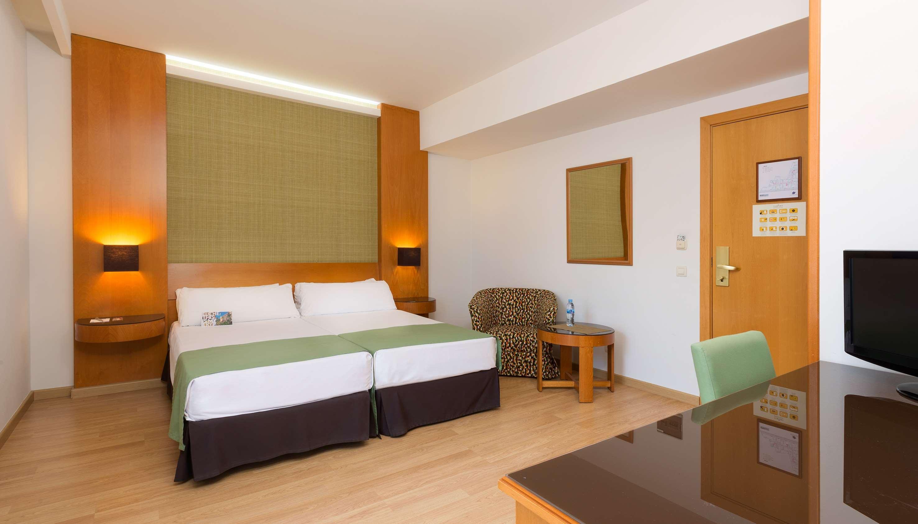 Hotel Elche Centro , Affiliated By Melia Екстериор снимка