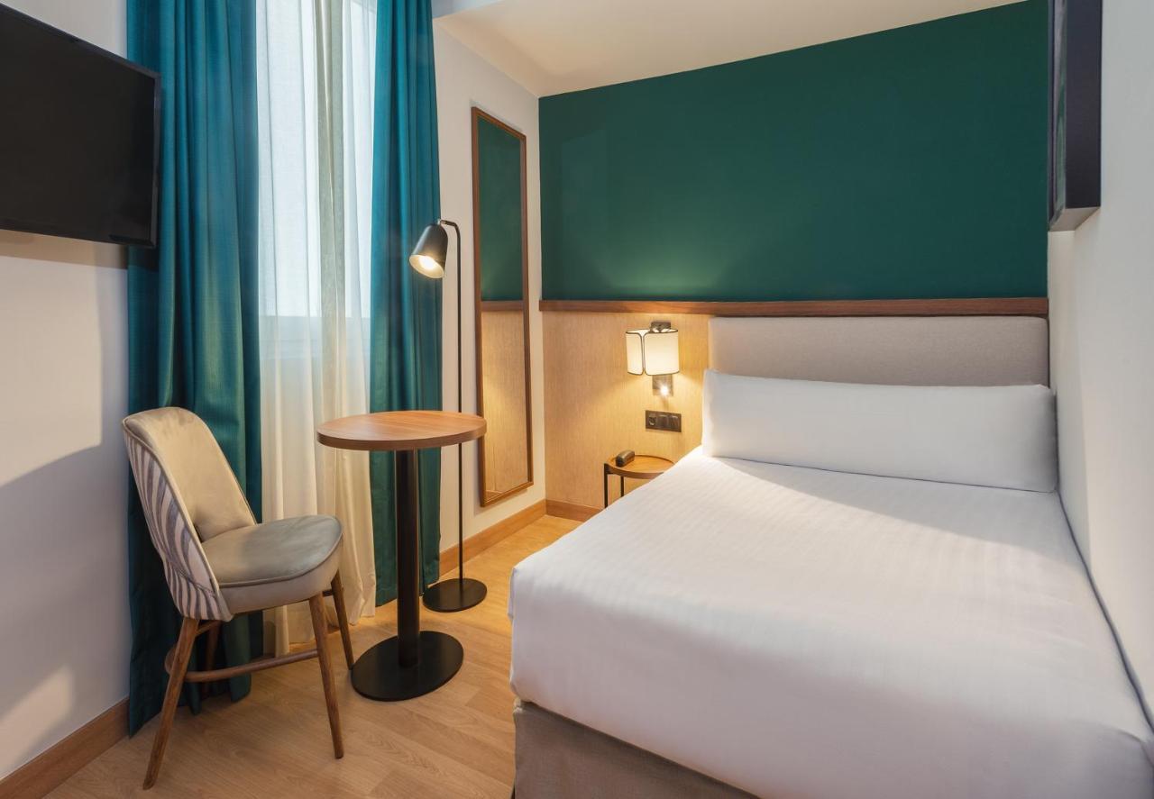 Hotel Elche Centro , Affiliated By Melia Екстериор снимка