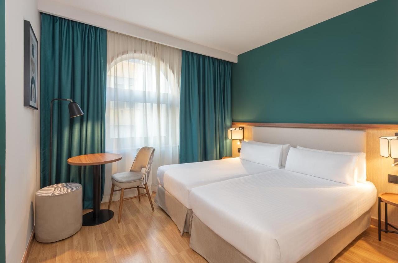 Hotel Elche Centro , Affiliated By Melia Екстериор снимка