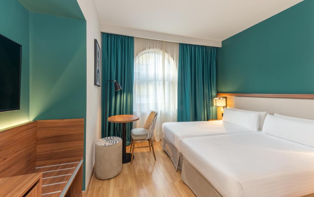 Hotel Elche Centro , Affiliated By Melia Екстериор снимка
